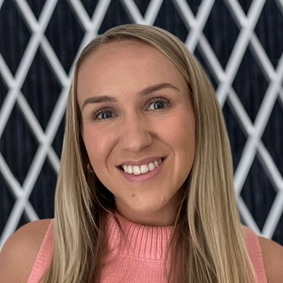 Melissa Lodge