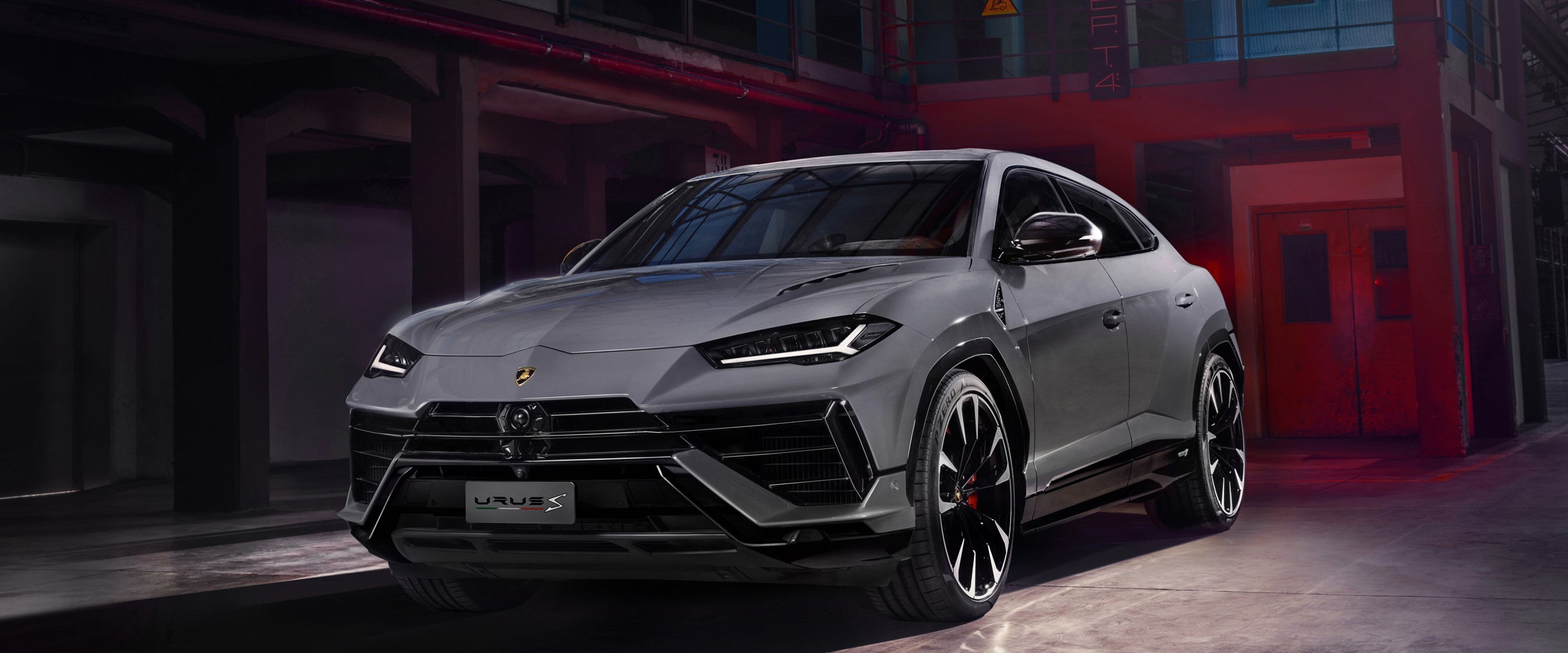 URUS S