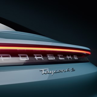 Porsche Taycan 4S
