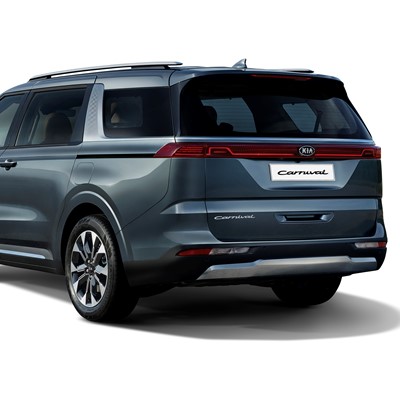 Kia Carnival Exterior Cut Rear Side Montage