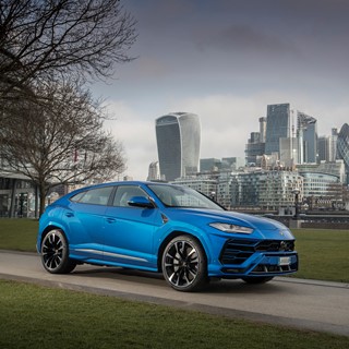 Lamborghini Urus in London (2)