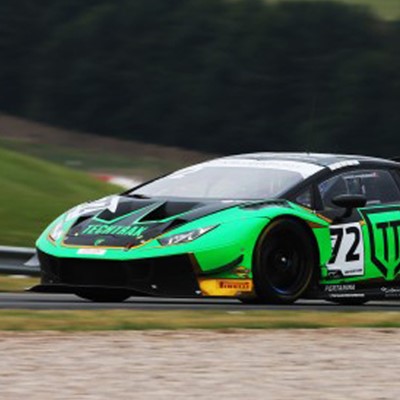 #72 Adam Balon - Phil Keen - Barwell Motorsport Lamborghini Huracan GT3 Evo