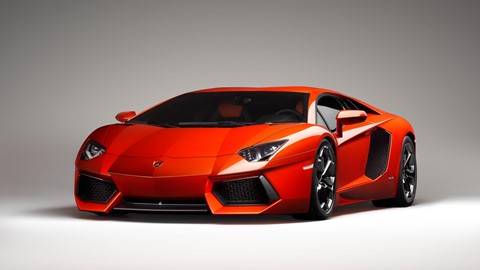 Lamborghini Aventador LP 700-4